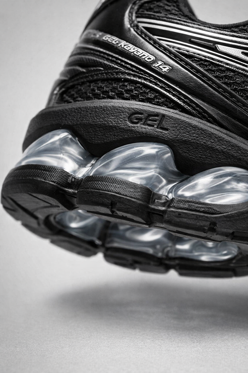 ASICS Gel-Kayano 14 (Noir/Argent)